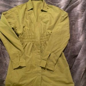 Green long sleeve button up dress
